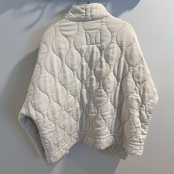 Zara Cream Colored Padded Quilted Jacket Size XL - Picture 6 of 9